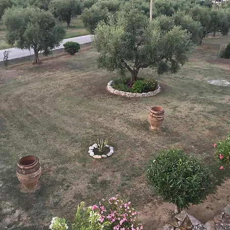 Apartment Dimaras *