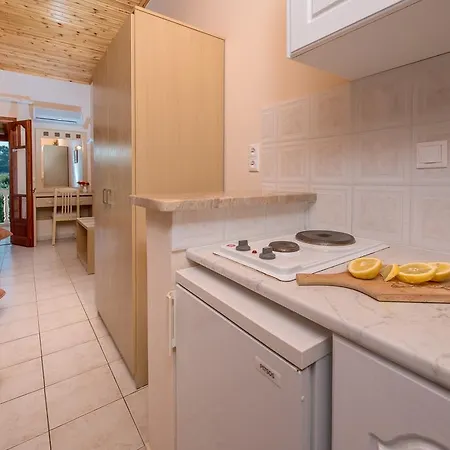 Appartement Dimaras