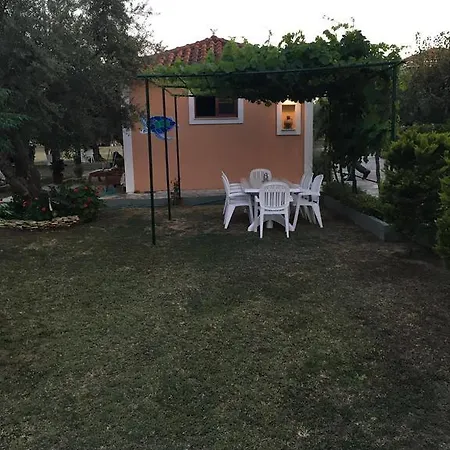 Appartement Dimaras